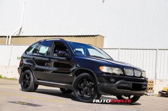 BMW X5 DETROIT SATIN BLACK